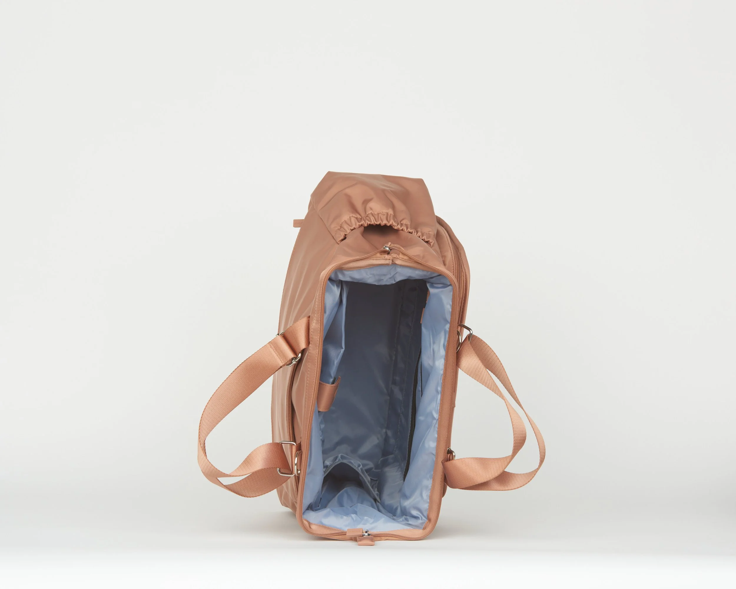 バッグ PWA TRAVEL 2WAY TOTE MOCHA PWA / TRAVEL 2 WAY TOTE MOCHA | THE NEWAGE CLUB